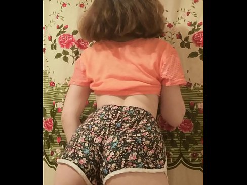 ❤️ Seksikäs nuori beibi riisuu shortsinsa kameran edessä ❤❌ Laadukas porno at fi.pornolemon.ru